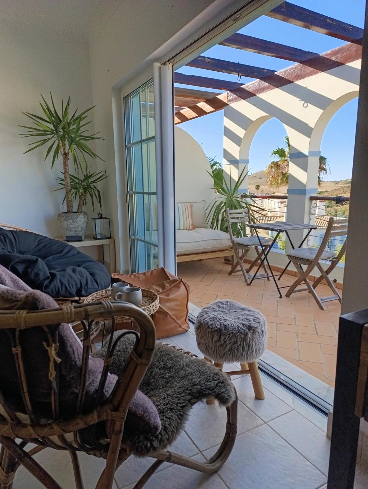 Komfortables Town House In Traumhafter Lage Budens Exterior foto